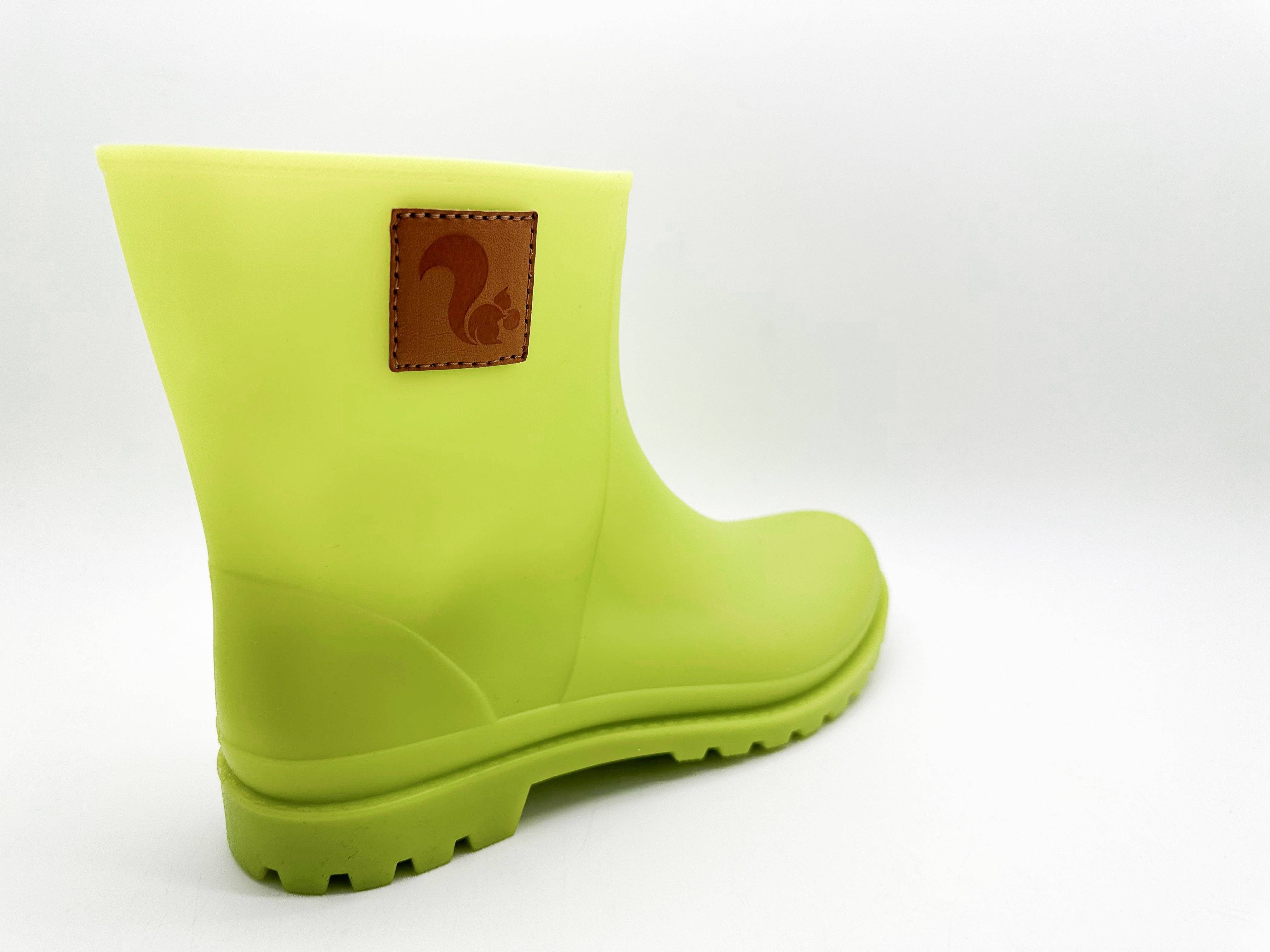 thies ® Bio Rainboot lime vegan | 100% waterproof biodegradable rainboots for wholesale on Faire4