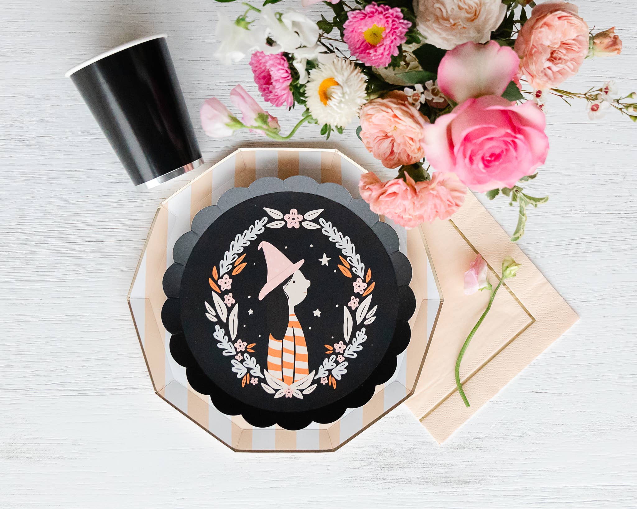 Bonjour Fête - Venta al por mayor Platos desechables - PLATOS PEQUEÑOS BONJOUR FÊTE X THAT WITCH1