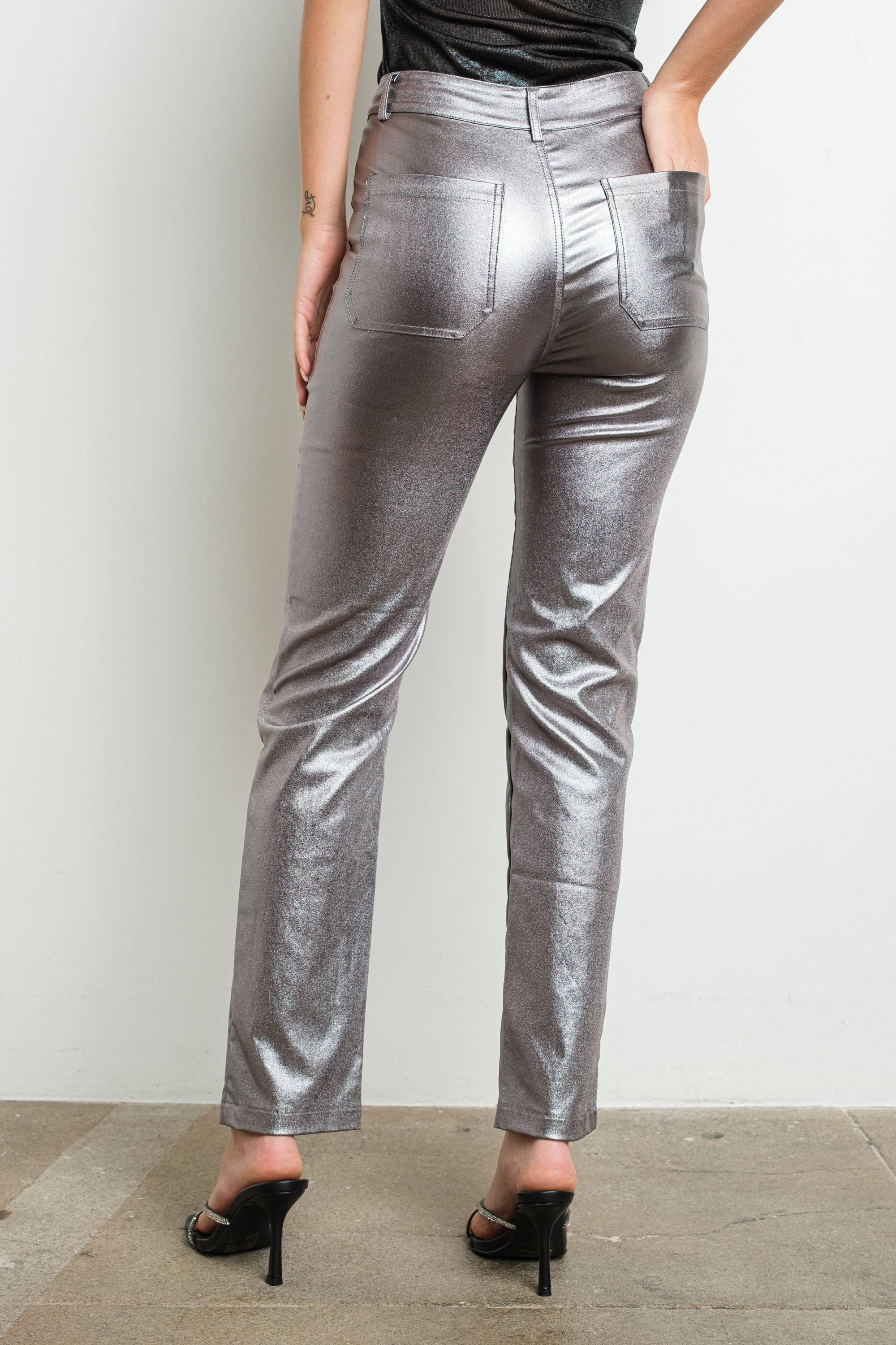 KIWI – Calças - Mulher por atacado – Calças metálicas stretch KIWI com cintura alta e pernas retas6
