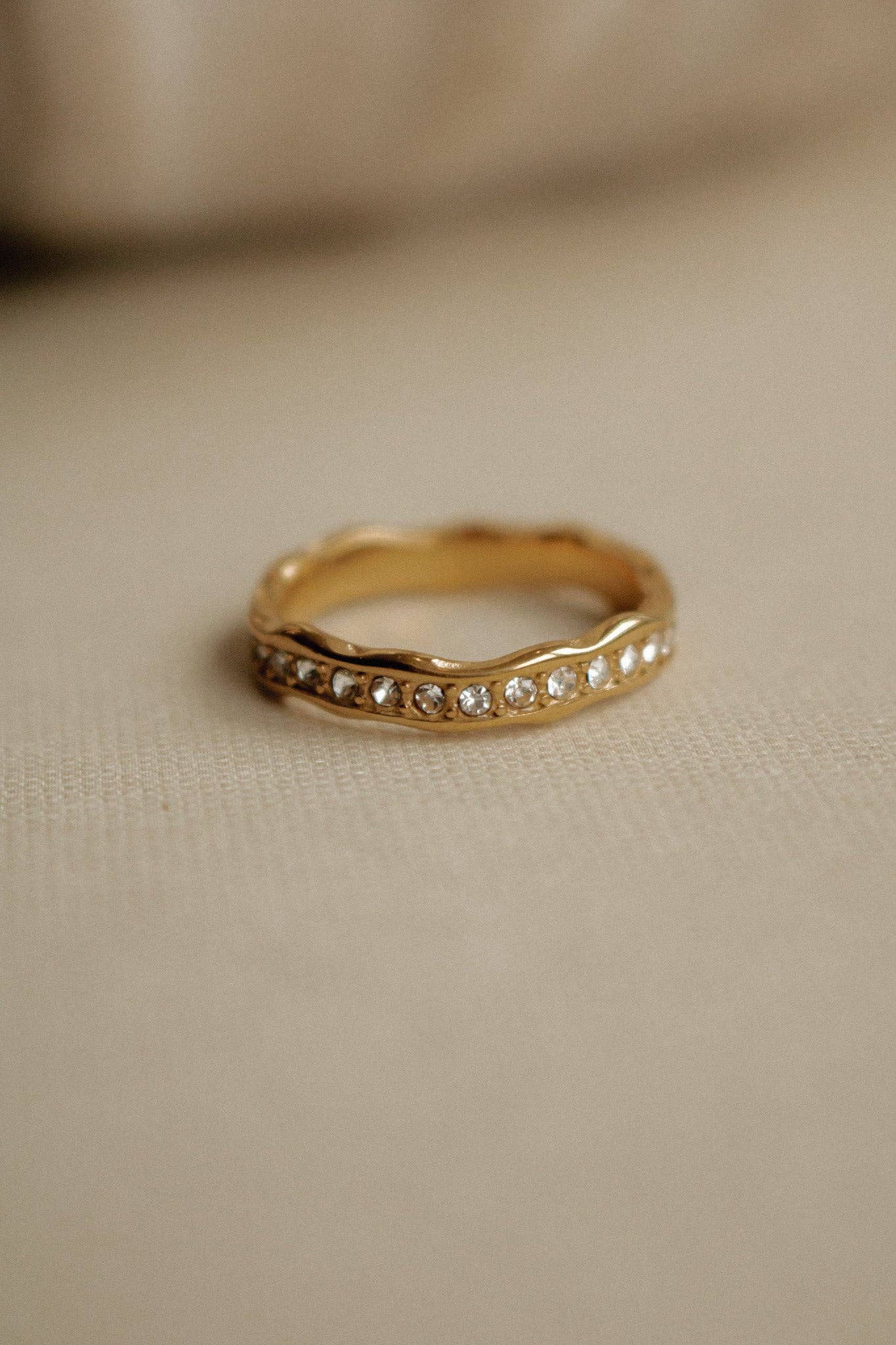 Black Sheep Jewelry - Venta al por mayor Anillo con gemas - anillo maeve6