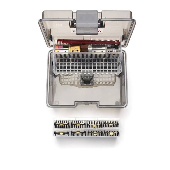 Salon Equipment Pros - Wholesale Cleaning Brush - BaByliss Barber Sonic Disinfectant Box - BaByliss PRO3