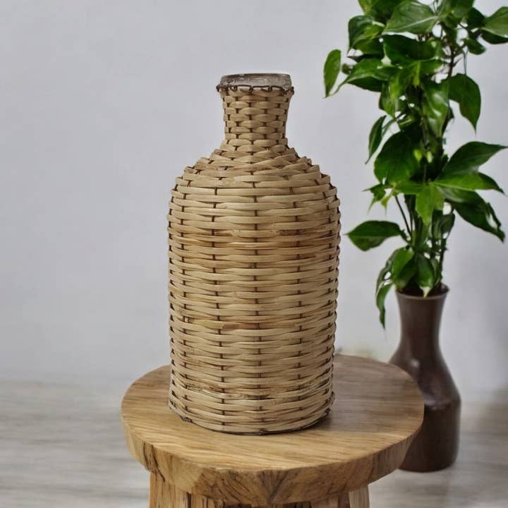Valor Home Goods – Großhandel Vasen – Handgefertigte Boho-Heimdekoration Bambus- und Glasblumenvase3