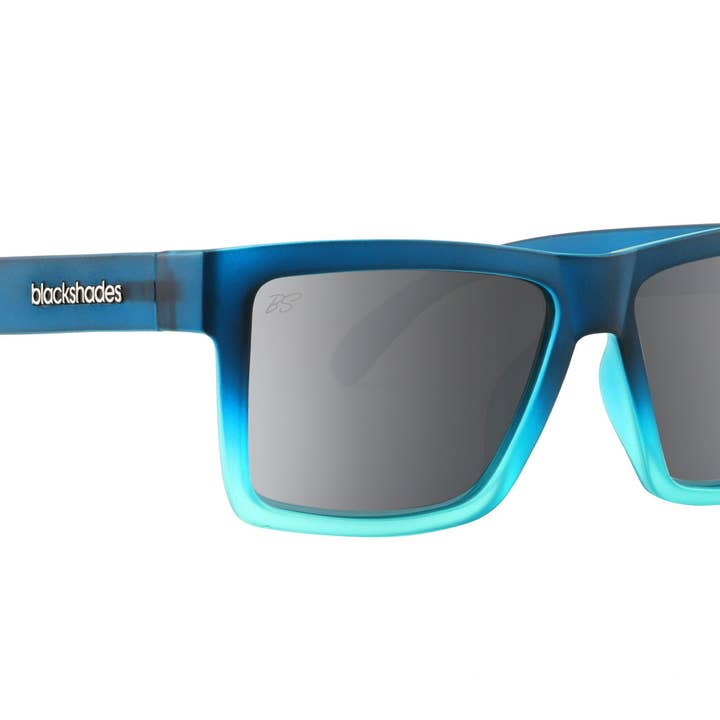 Récif Pelican pour la vente par Black Shades