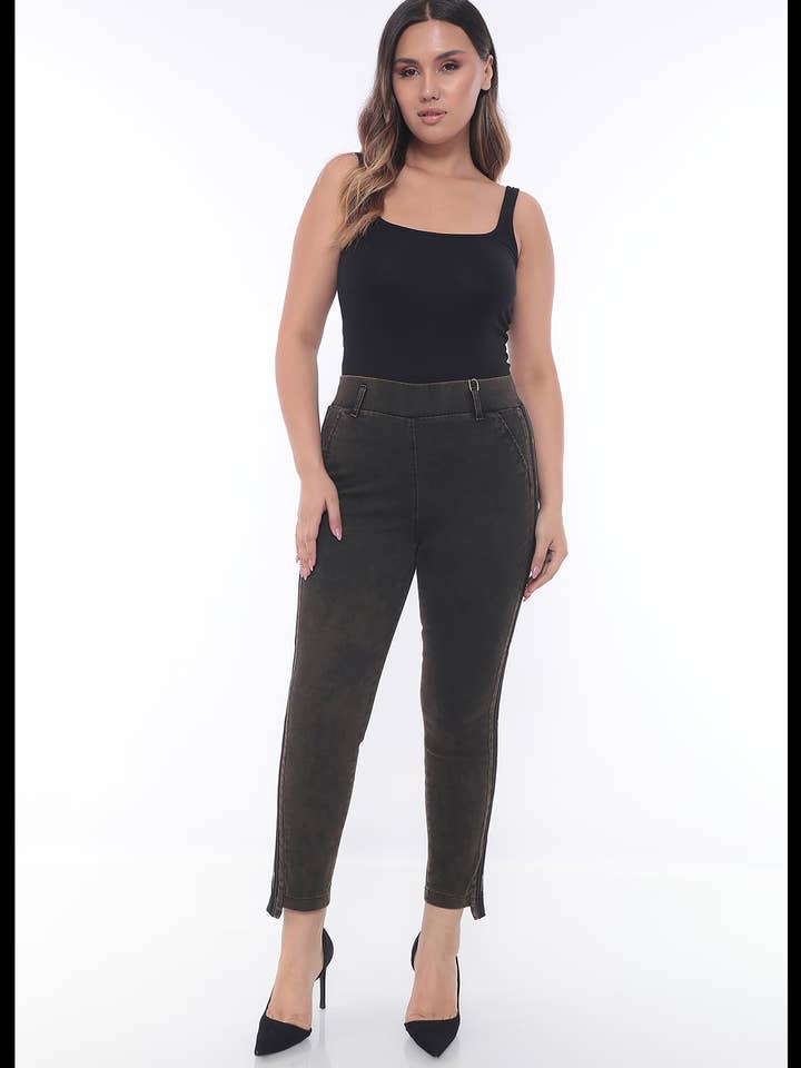 Exitlinefashion Buy2Get1Free 1-91-7217 Women Jeans Pants for wholesale by exitline