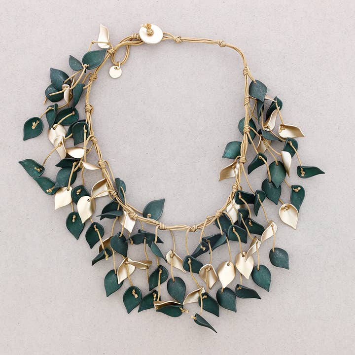 Sonata - Wholesale Choker/Collar - Long Necklace with Resin Petals Pendants6