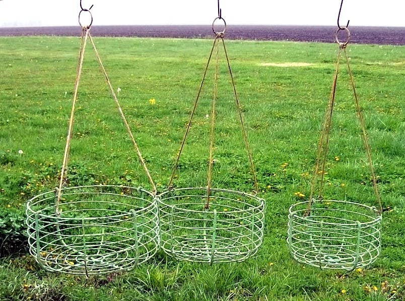 Garden Iron And More - Wholesale Hanging Planter - Wrought Iron Victorian Hanging Baskets with Hangers Set of 32