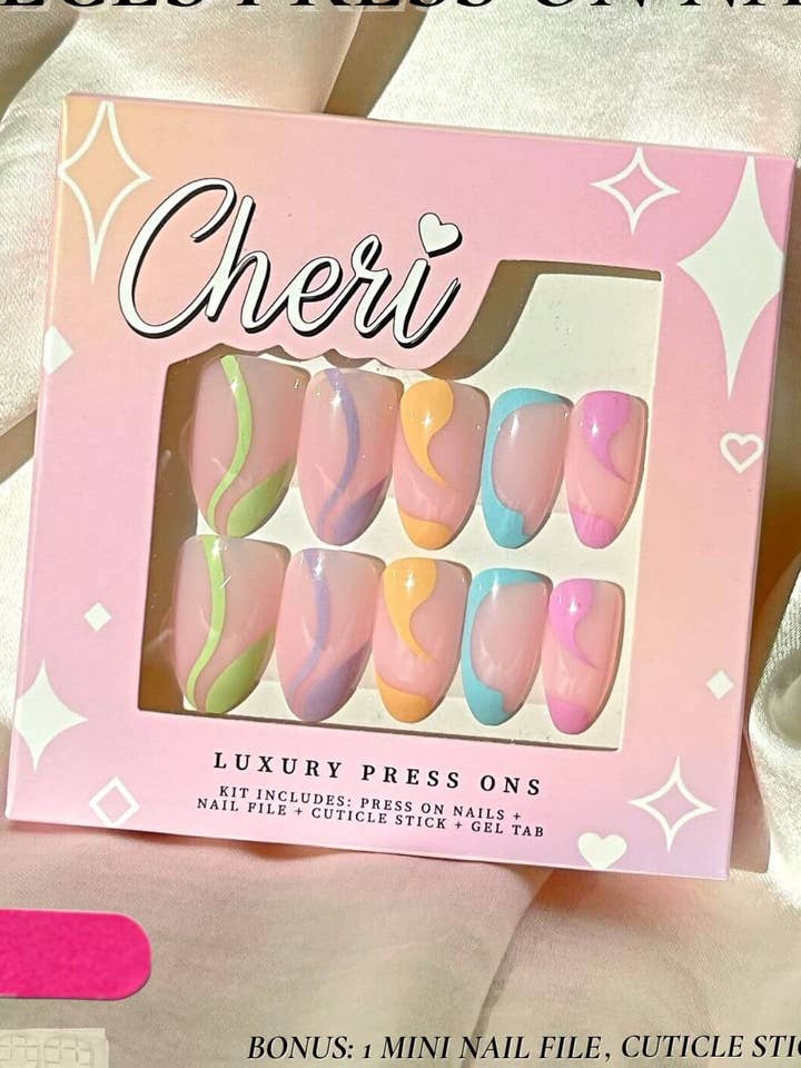 Kit à ongles Press On Style #12 pour la vente par Cheri Press Ons