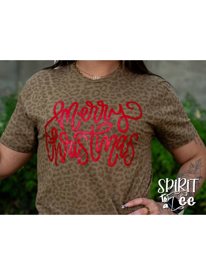 Spirit to a Tee - Vendita all'ingrosso Maglietta serigrafata - Donna - Maglietta di Natale con Glitter e Stampa Animalier - Buon Natale3