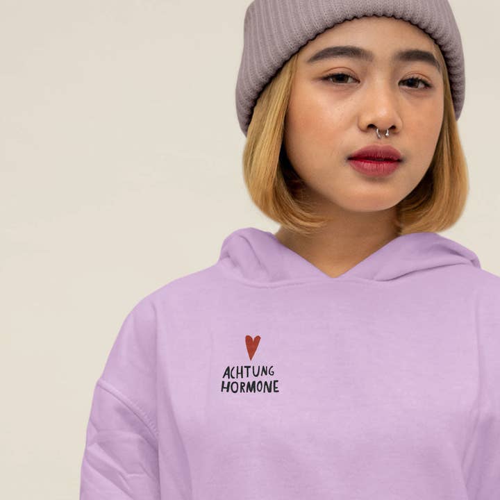 Halfbird - Wholesale Sticker - Randloos strijkplankje « Attention Hormones »2