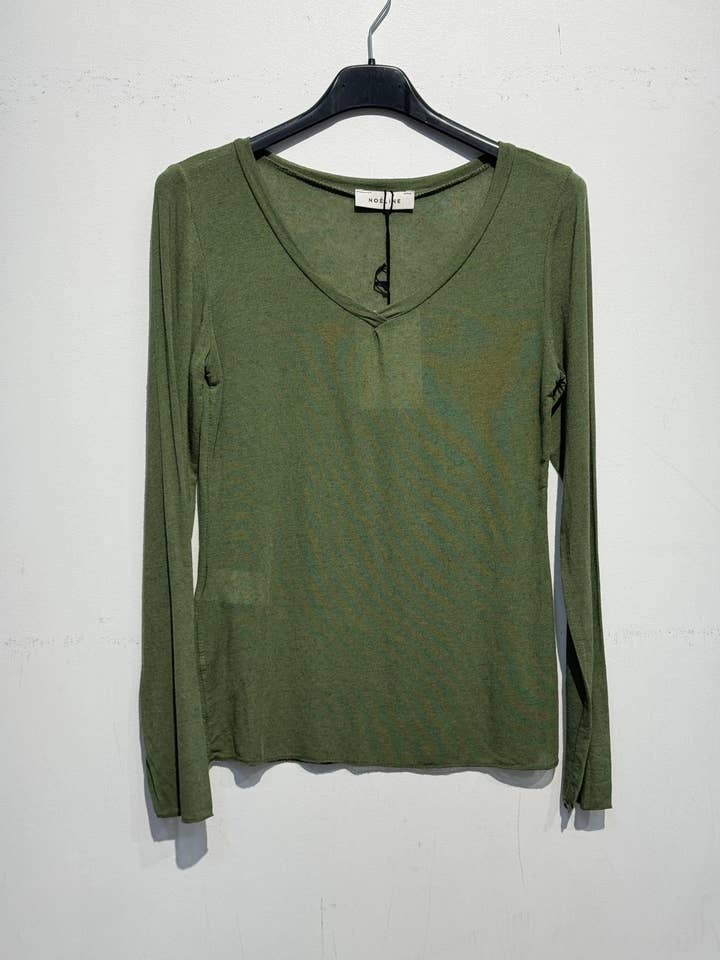 NOELINE - Wholesale T-Shirt - Women's - Cashmere V-neck top 088564