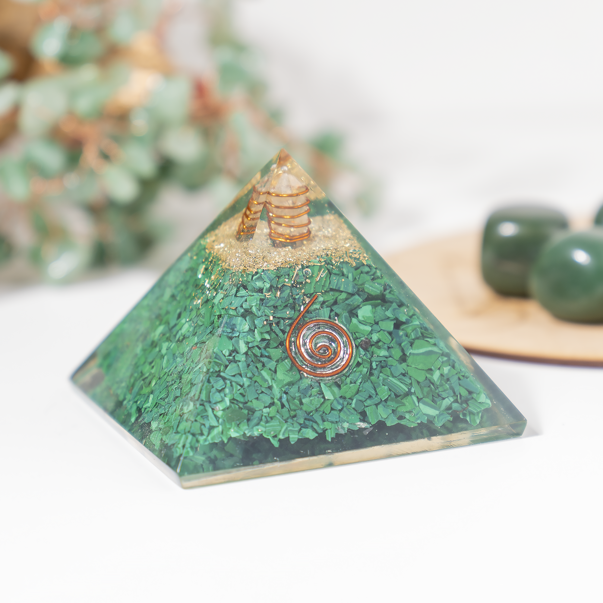 Soothing Crystals – wholesale Spiritual stone/crystal – Orgone Pyramid |Synthetic Malachite | Crystal Energy Pyramid2