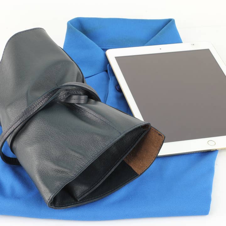 Leather Impressions Inc - Wholesale Cord Holder - Leather Roll up Cord Keeper Wrap Around Tech Case16