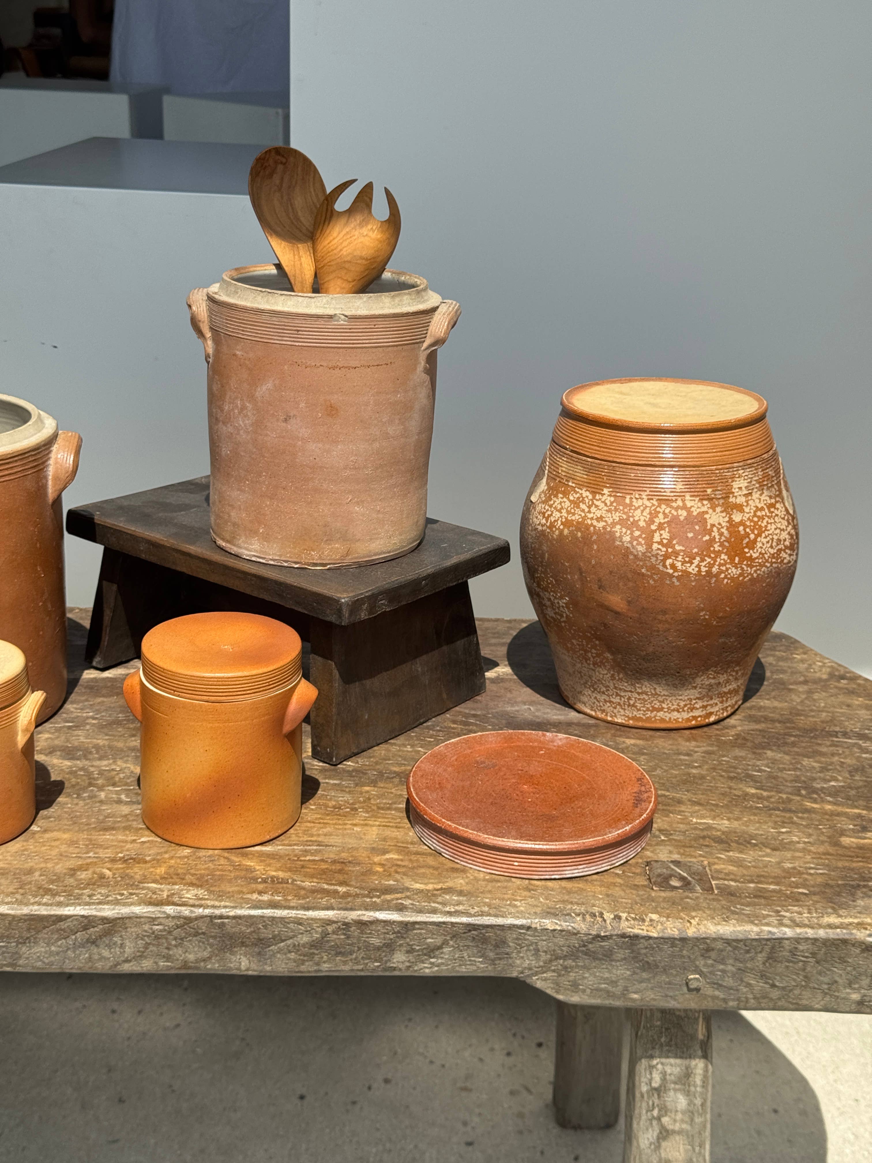 Office Objets – Großhandel Blumentopf – Großer ovaler Steinguttopf mit Deckel H242