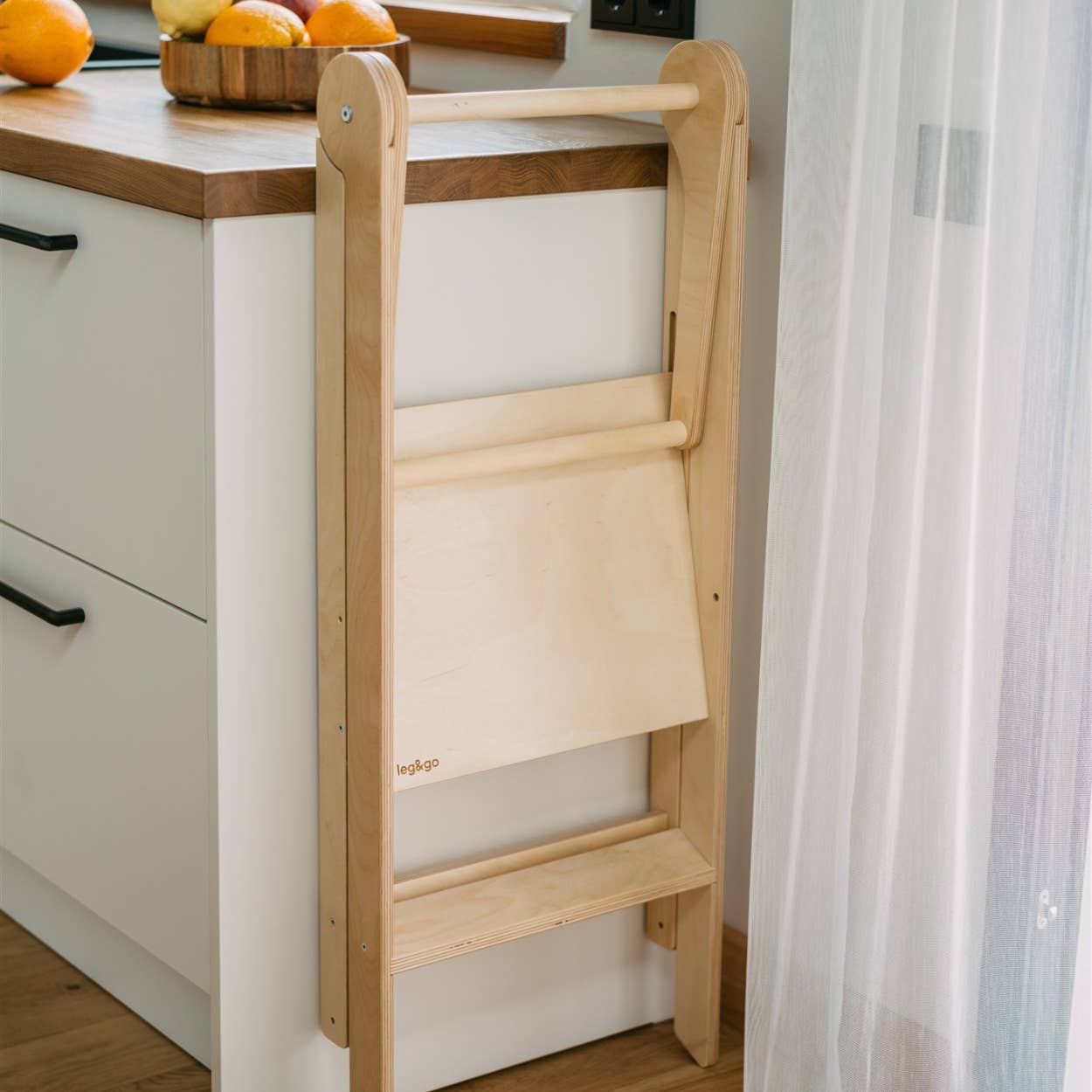 Shaman Inventions SIA - Wholesale Stool - Foldable Helper Tower With Removable Rail4