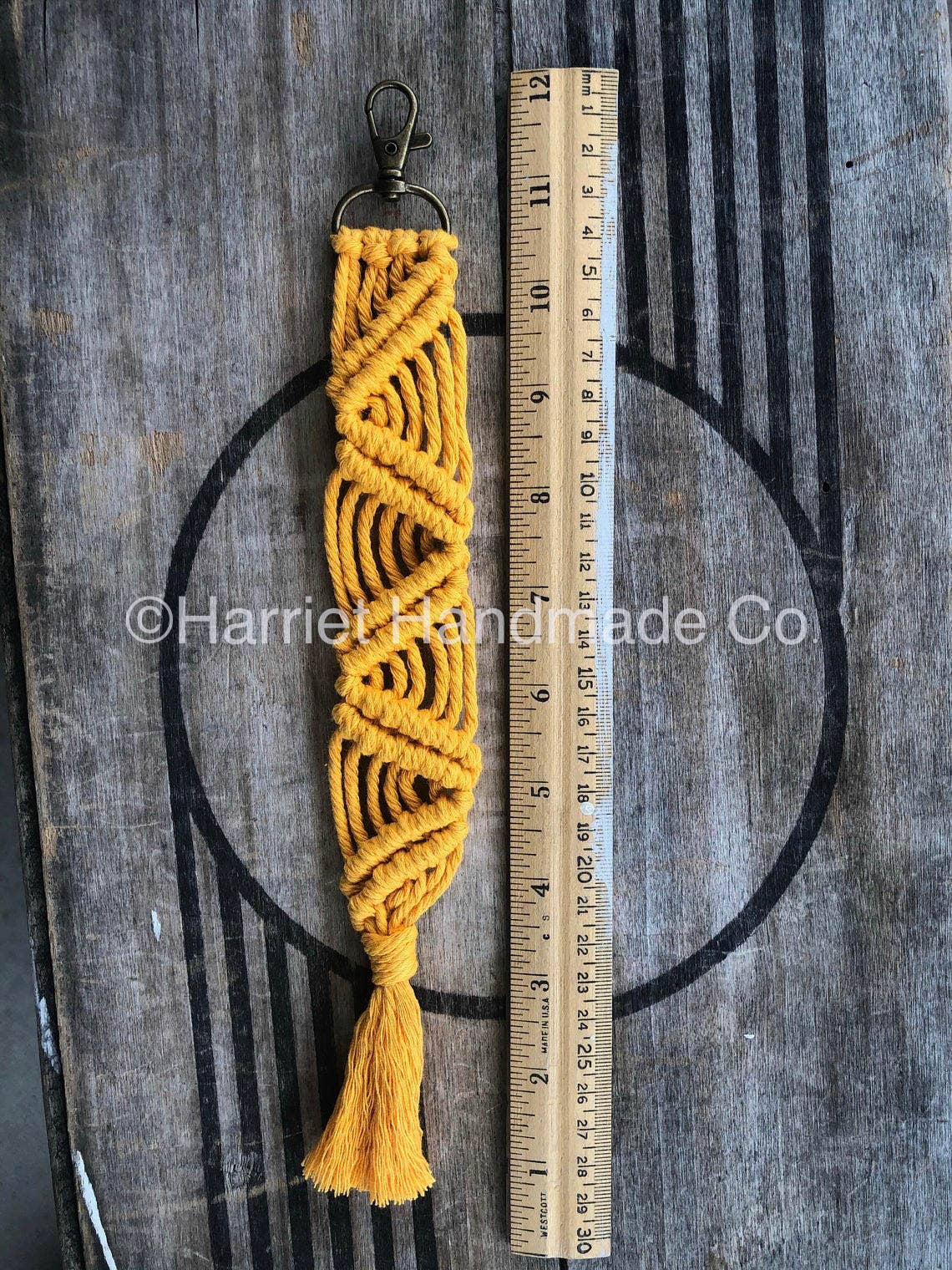 Harriet Handmade Co. - Wholesale Keychain - Women's - Large Zig Zag Macramé Fringe Keychain – 20+ Colors1