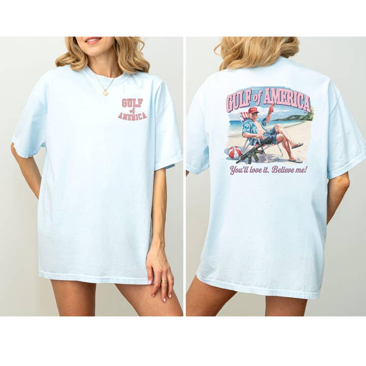 NVC Ecommerce LLC - Vendita all'ingrosso Maglietta stampata - Donna - Felpa Trump Golfo d'America, Maglietta Trump Oceano1