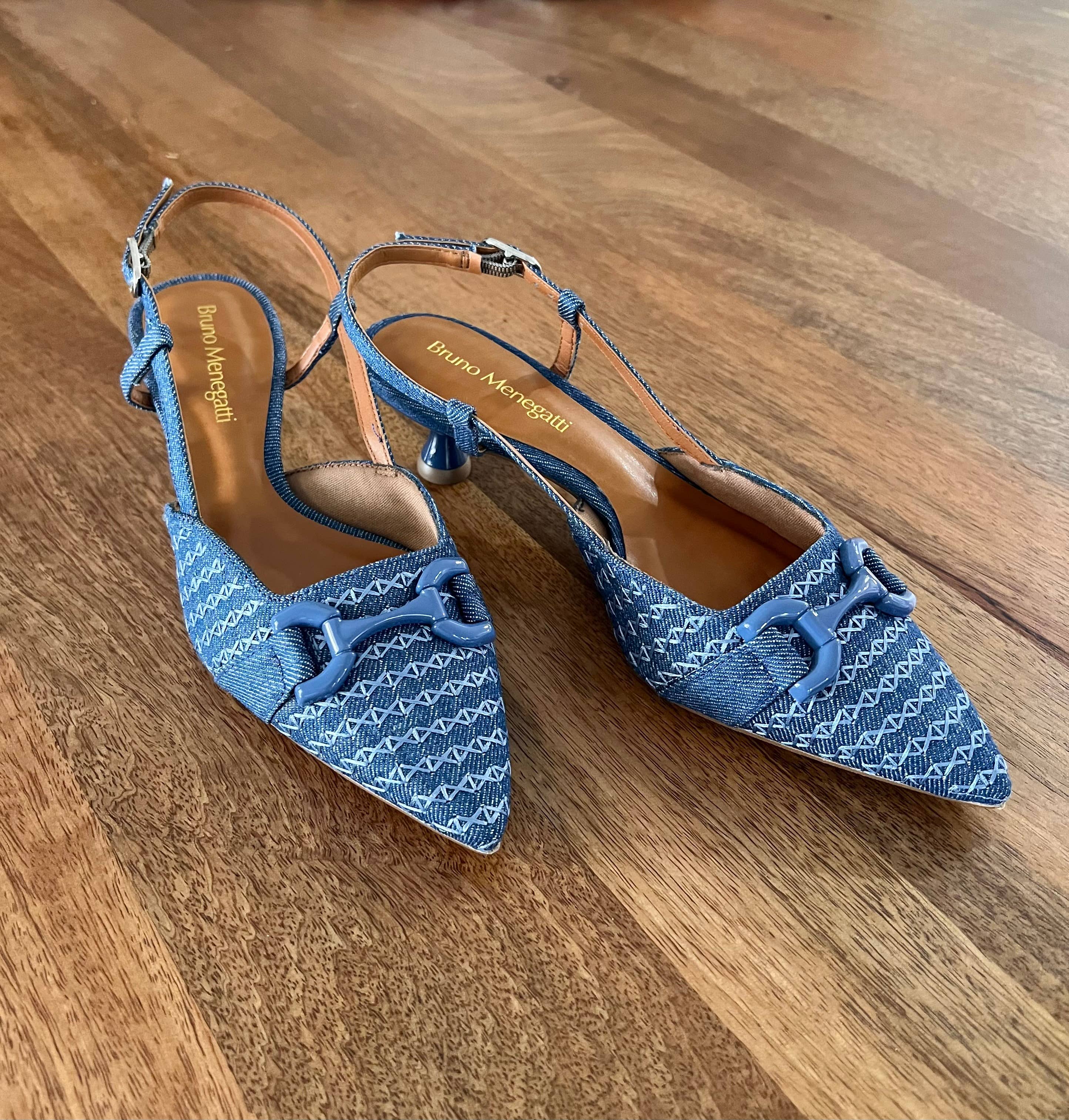 Bruno Menegatti - Wholesale Low Heels - Women's - Jadore Slingback Pump - Canvas 3760102