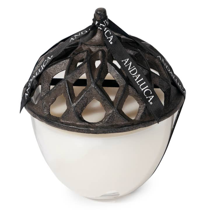 Pumpkin Spice Acorn Soy-Blend Candle for wholesale by Andaluca