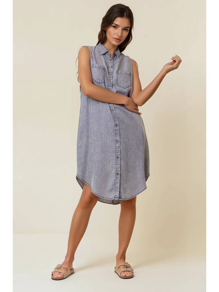 Doe and Rae - Wholesale Dress - Women's - SLEEVELESS TENCEL DENIM KNEE LENGTH SHIRT DRESS - 27647D