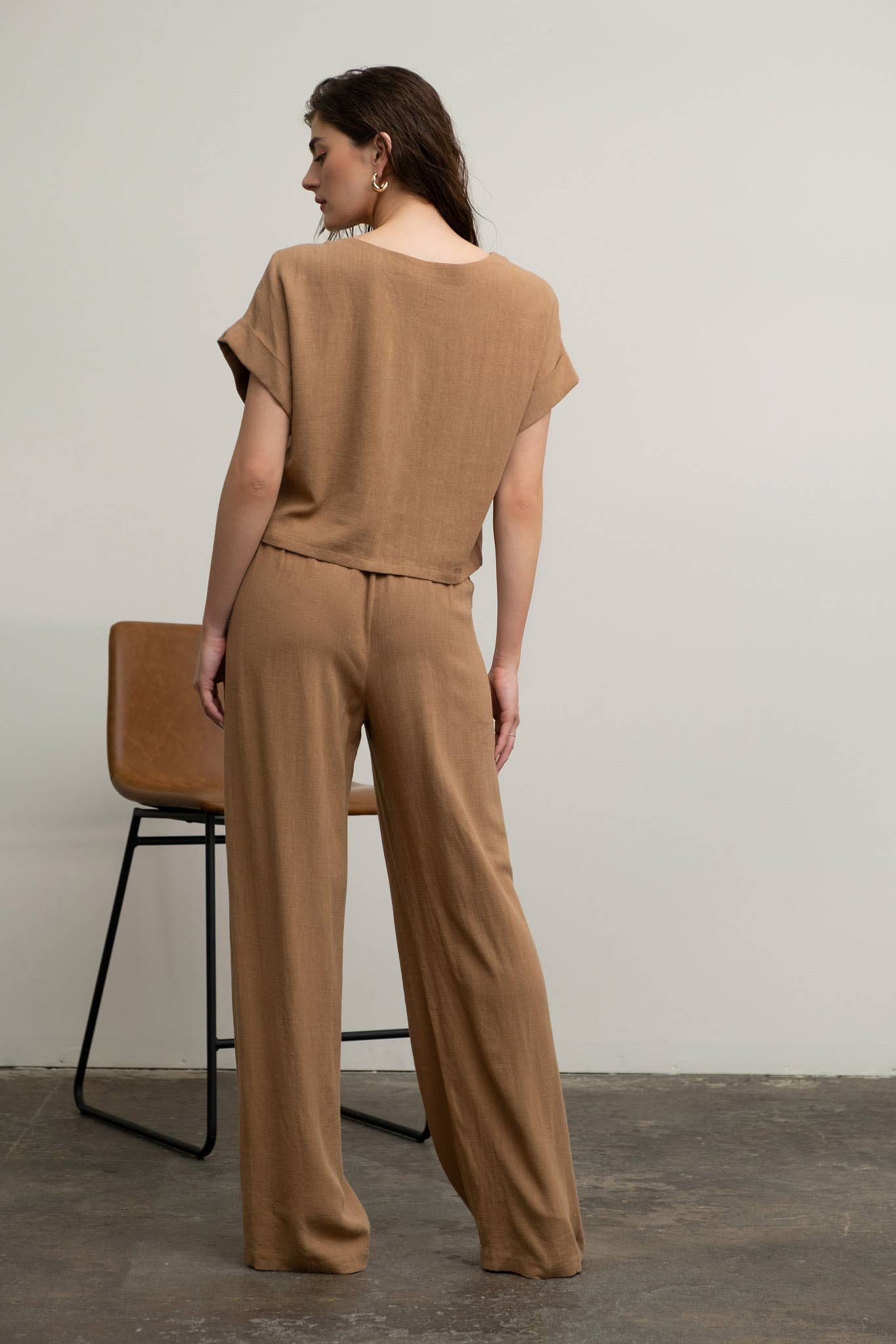 Blu Pepper - Vendita all'ingrosso Pantalone - Donna - Pantaloni a gamba ampia plissettati in lino con vita alta5