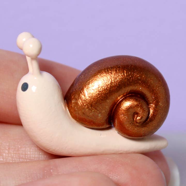 Snail Figurine for wholesale by Mariposa Miniatures