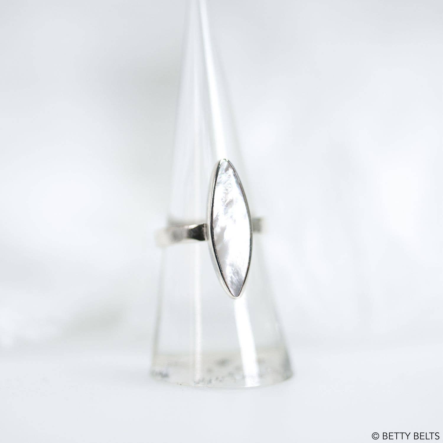 Betty Belts | Ocean Lovers® - Venta al por mayor Anillos grandes/de cóctel - Anillo Mads Shell4