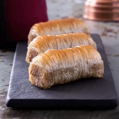 Aladdin - Wholesale Koekje - Asi Kunefeleri | Sarma baklava-dienblad met walnoot
