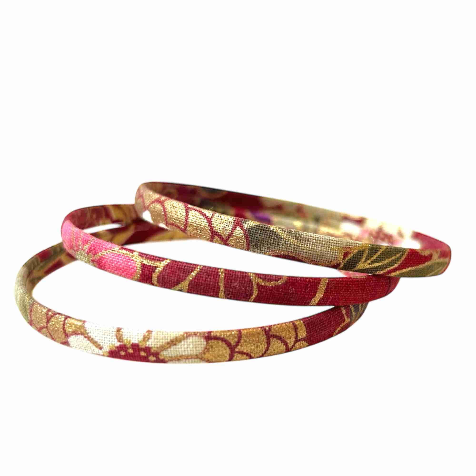 Melokane - Wholesale Bangle Bracelet - Flat bracelet in Japanese fabric Kiku gold on red background4