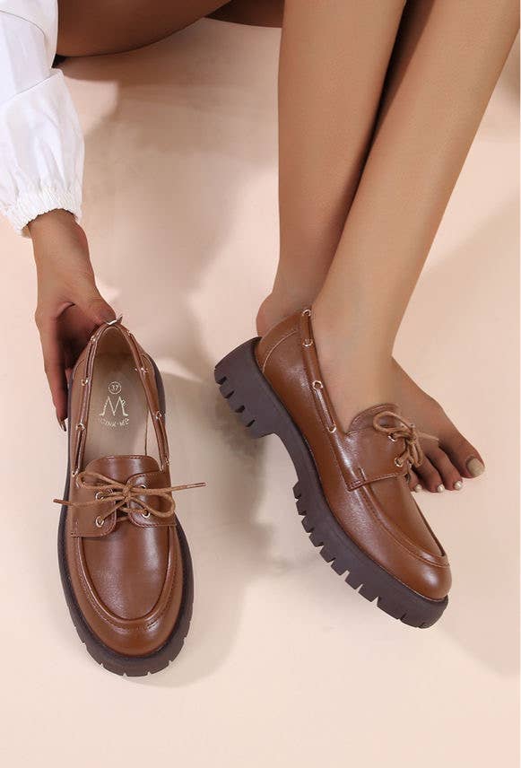 BELLICY / Cink-me - Wholesale Boat Shoes - Women's - Faux leather boat shoes with textured sole, YU5598-61