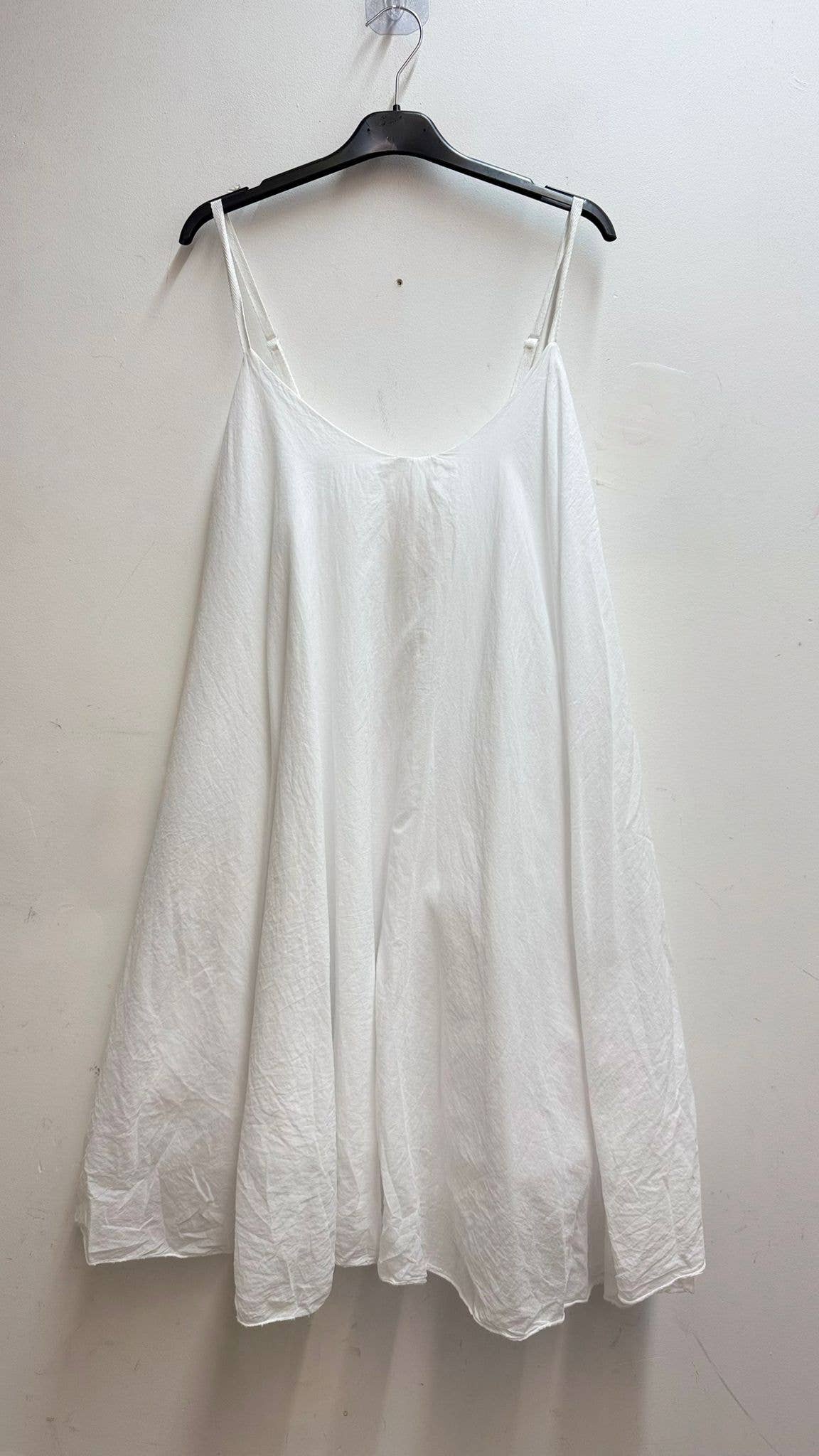 Joy'S Farfalla - Wholesale Dress - Women's - 7342 Fluid dress with thin straps, loose fit9