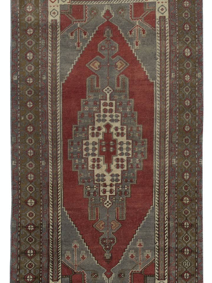 Tapis oriental turc vintage fait main de 3,5x7,4 pieds. 100% laine pour la vente par Rug Specialist LLC.