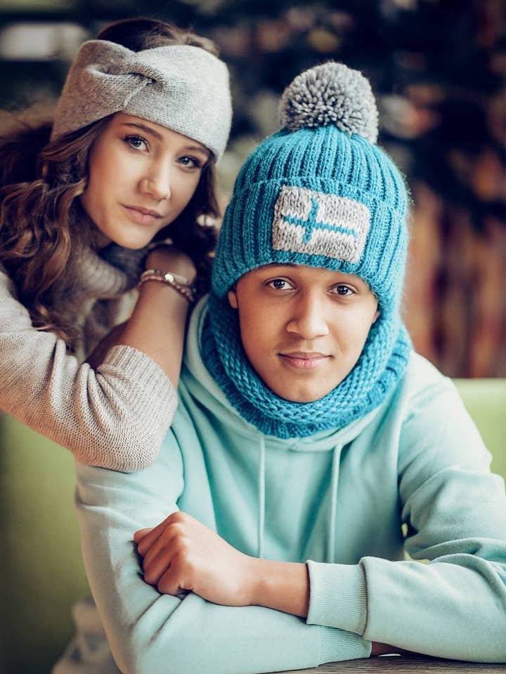 Hat and snood SWEDEN 10% wool! One size! for wholesale by Ander