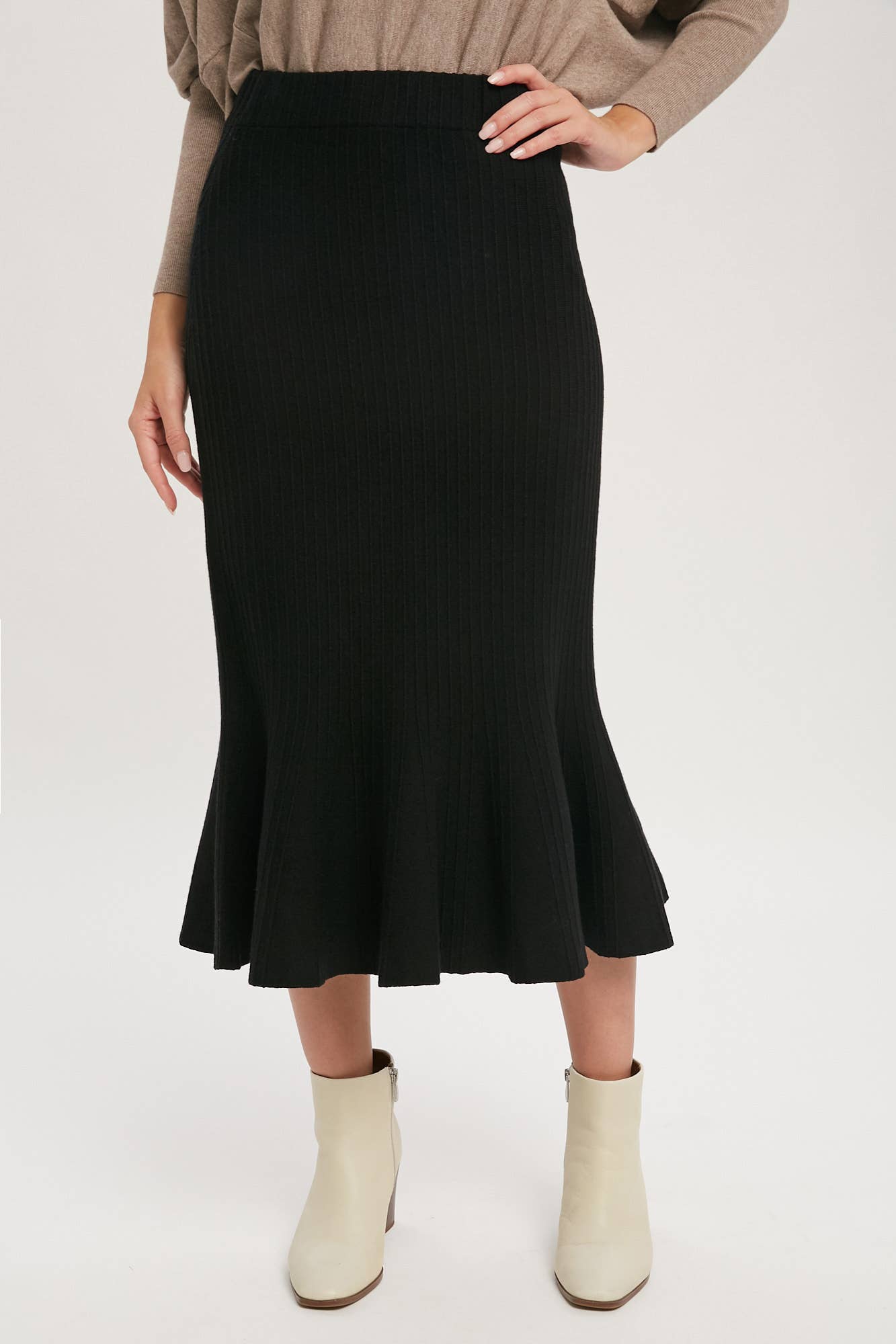 Bluivy - Wholesale Skirt - Women's - MERMAID SWEATER MIDI SKIRT26