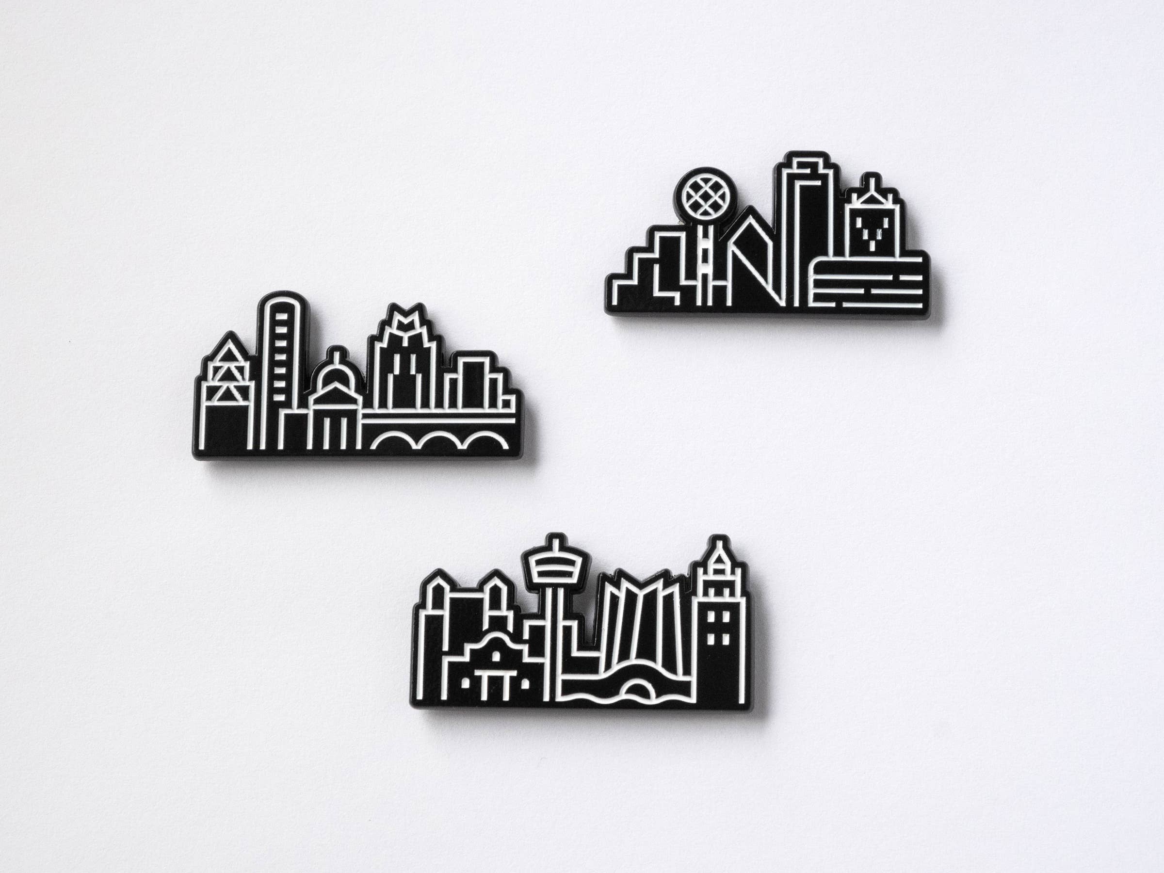 ROBNKO - Wholesale Lapel Pin/Button - Austin Texas Skyline Pin2