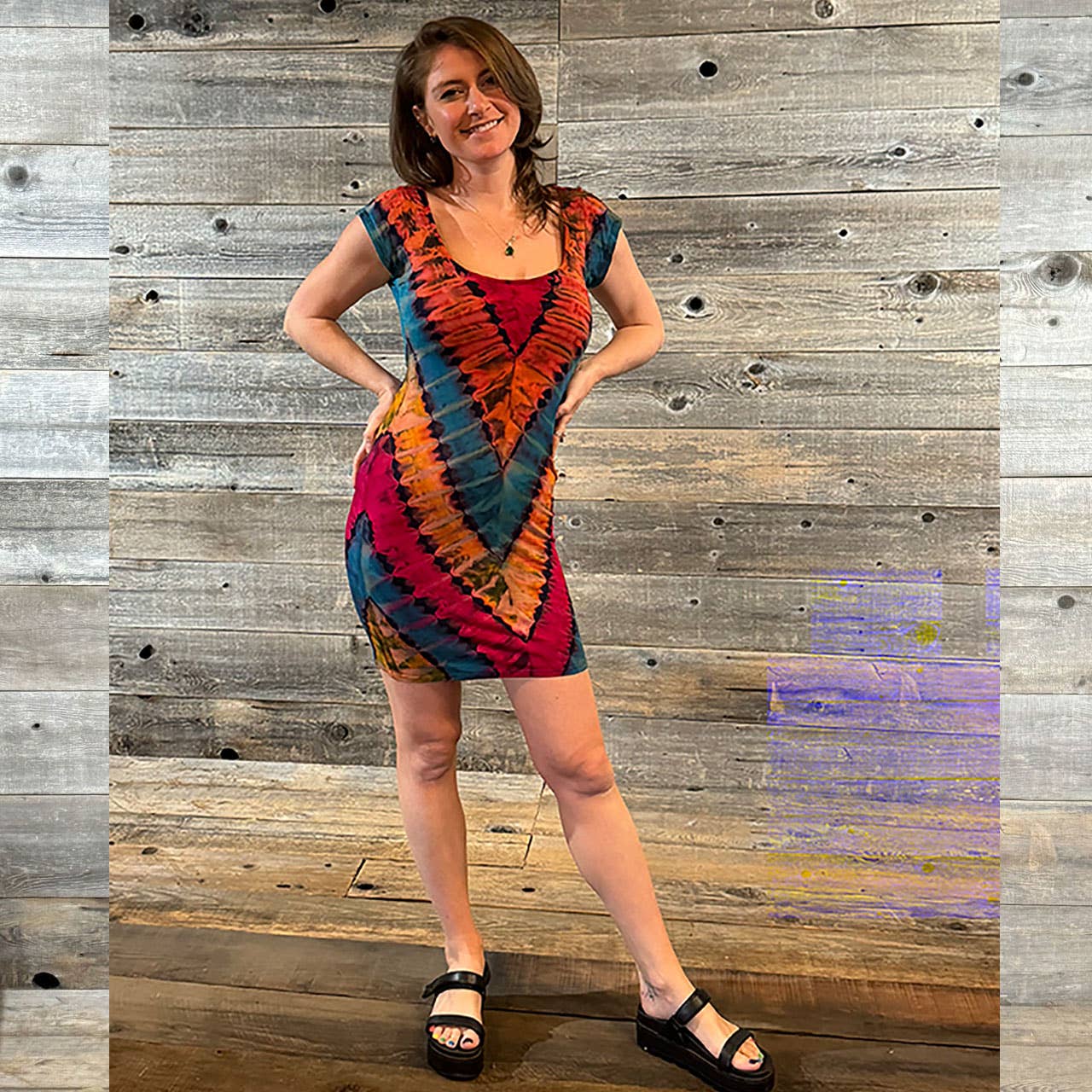 couleur comme illustré Mini-robe moulante Boho Hippie Peek A Boo, teinte à la main      en vente sur Faire5