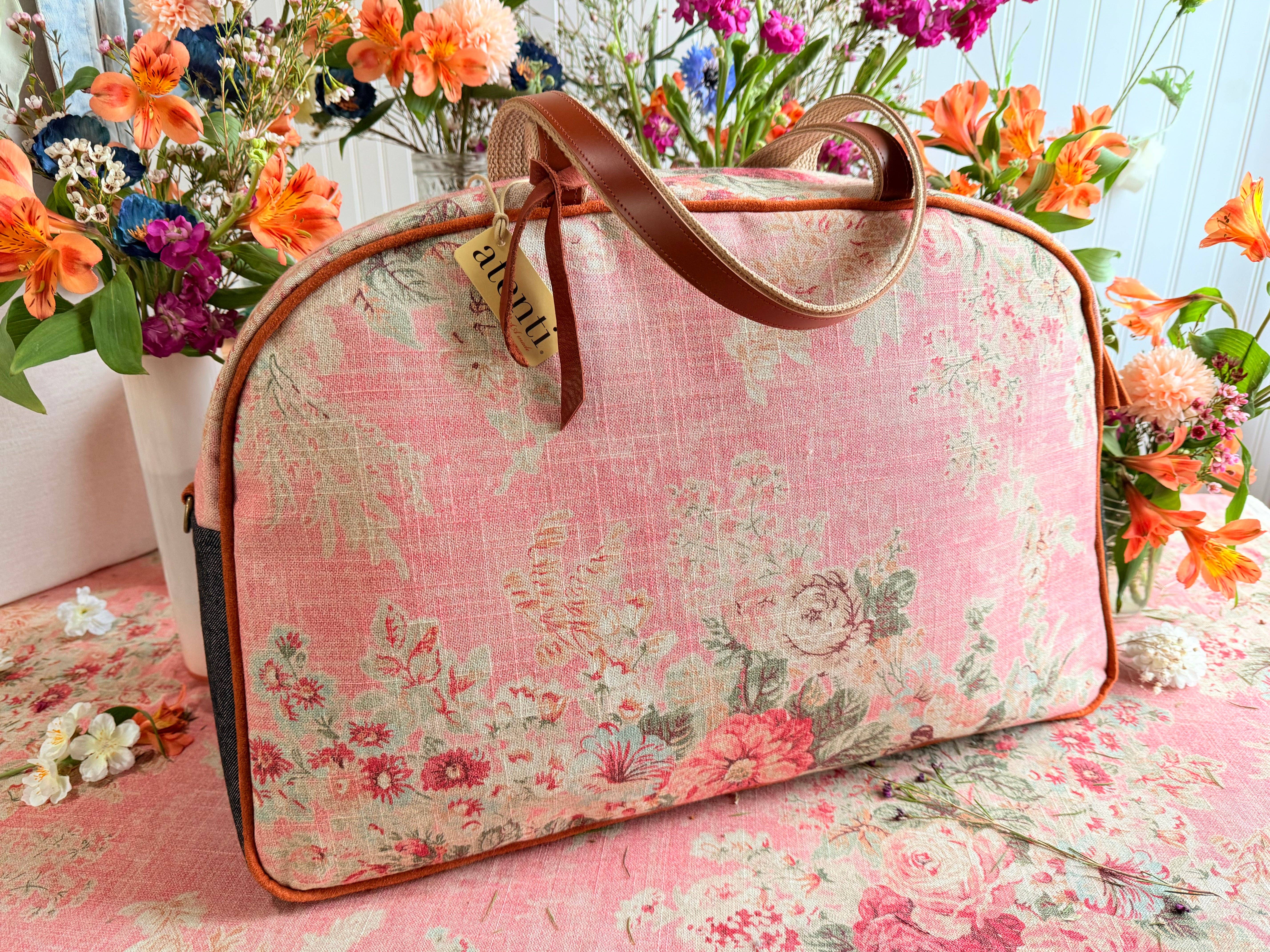 Atenti - Wholesale Weekender Bag - Women's - Handmade Atenti Rosewood Overnighter Weekender– USA Made4