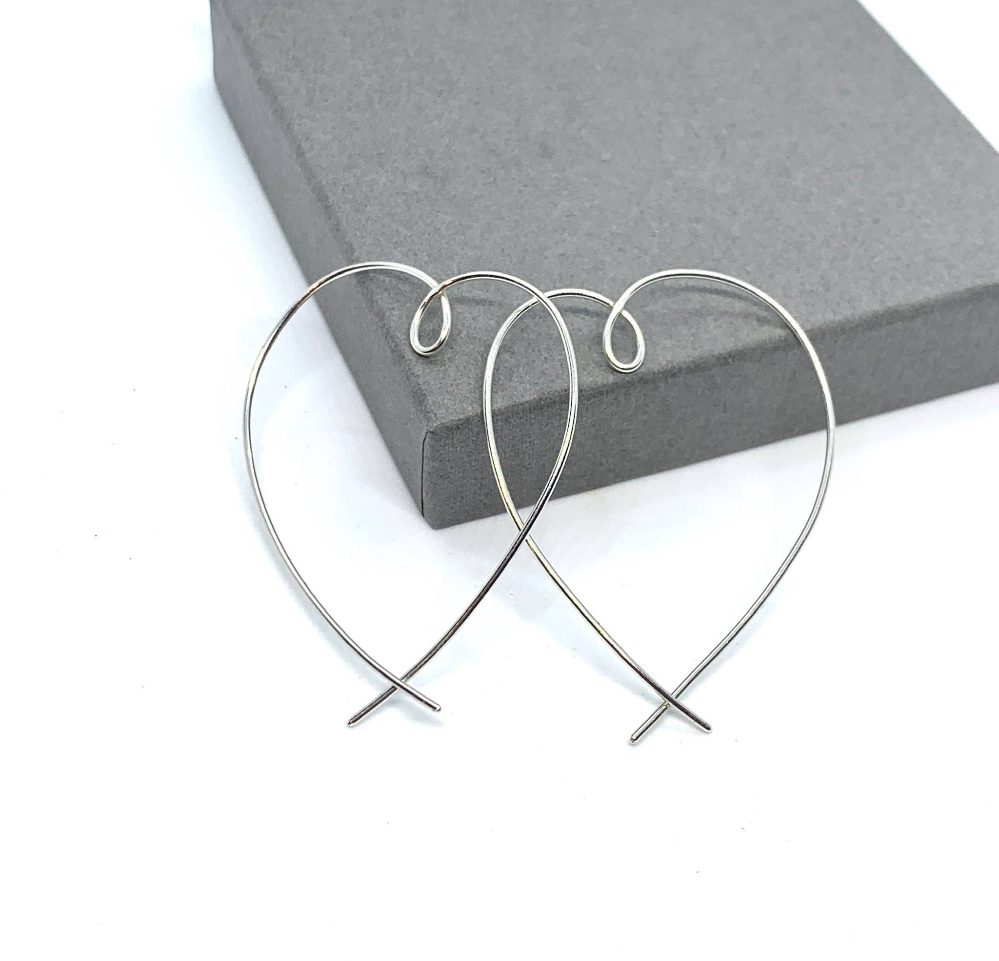 Verve Jewellery – wholesale Hoop earrings – Heart hoop threader earrings, sterling silver hoops2