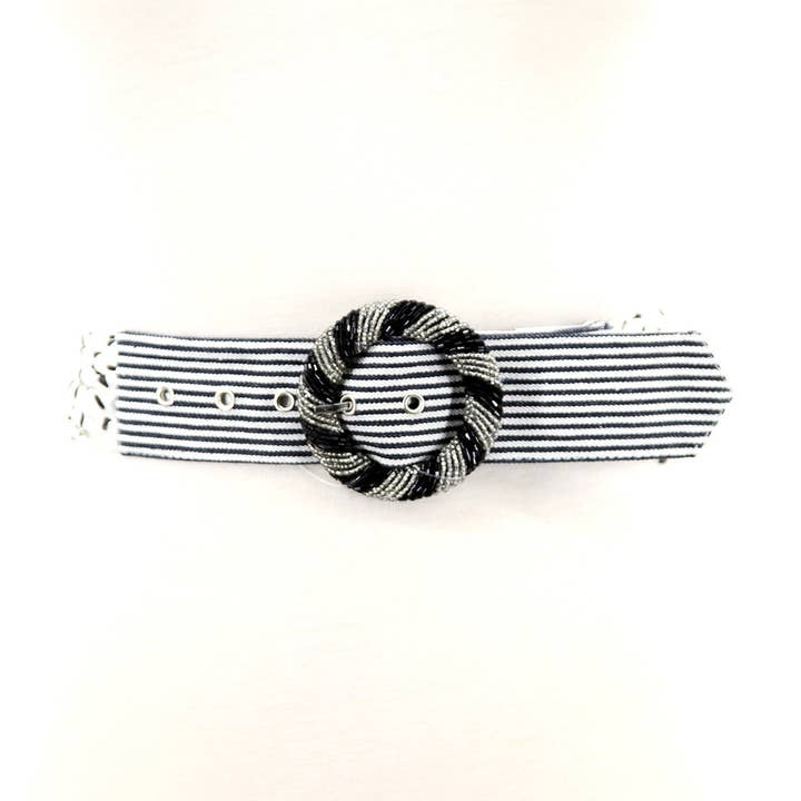 Cintura in chiffon con fibbia in rilievo a pois per la vendita all'ingrosso da parte di COMECO INC