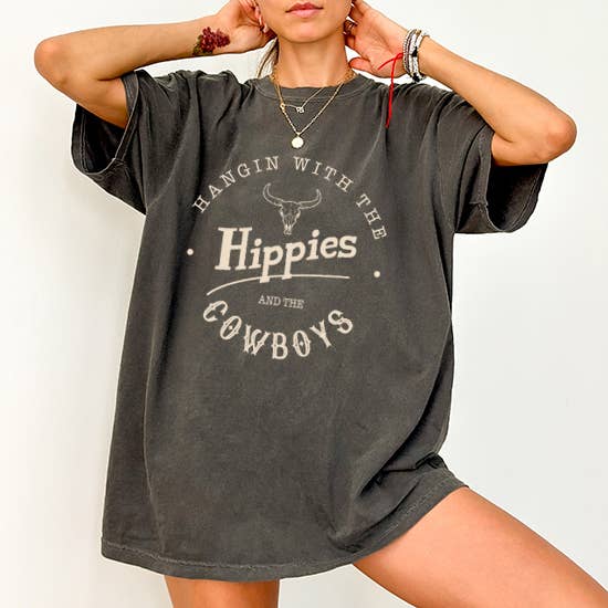 LaLaSista - Wholesale Screen Printed T-Shirt - Women's - VINTAGE HANGIN WITH THE HIPPIES GRAPHIC T SHIRT2