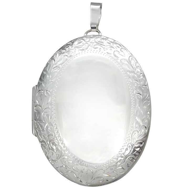 44mm XL Locket for wholesale by CLANDELA