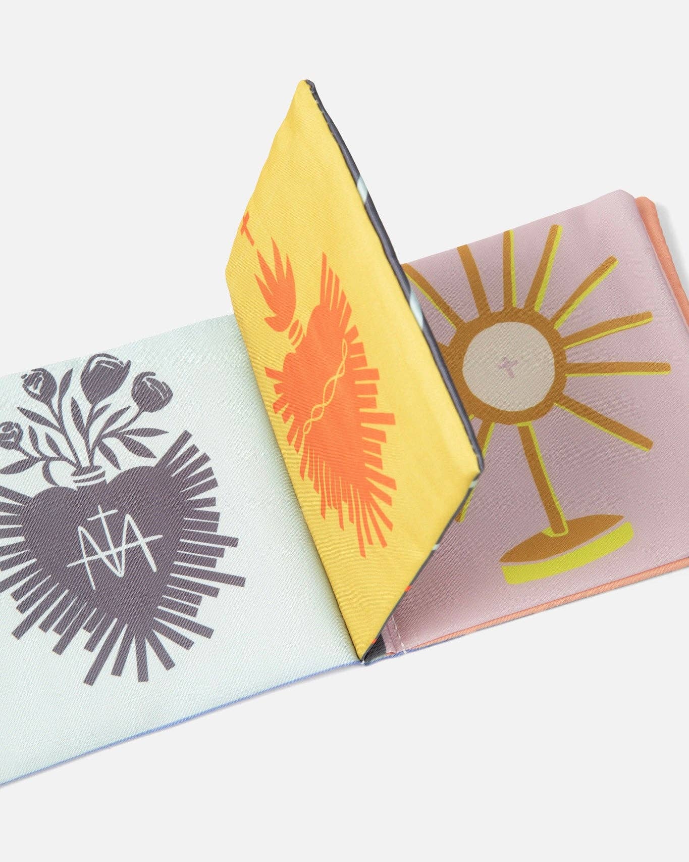 Be A Heart - Wholesale Baby & Toddler Book (0-2) - Baby's First Devotional Crinkle Book1