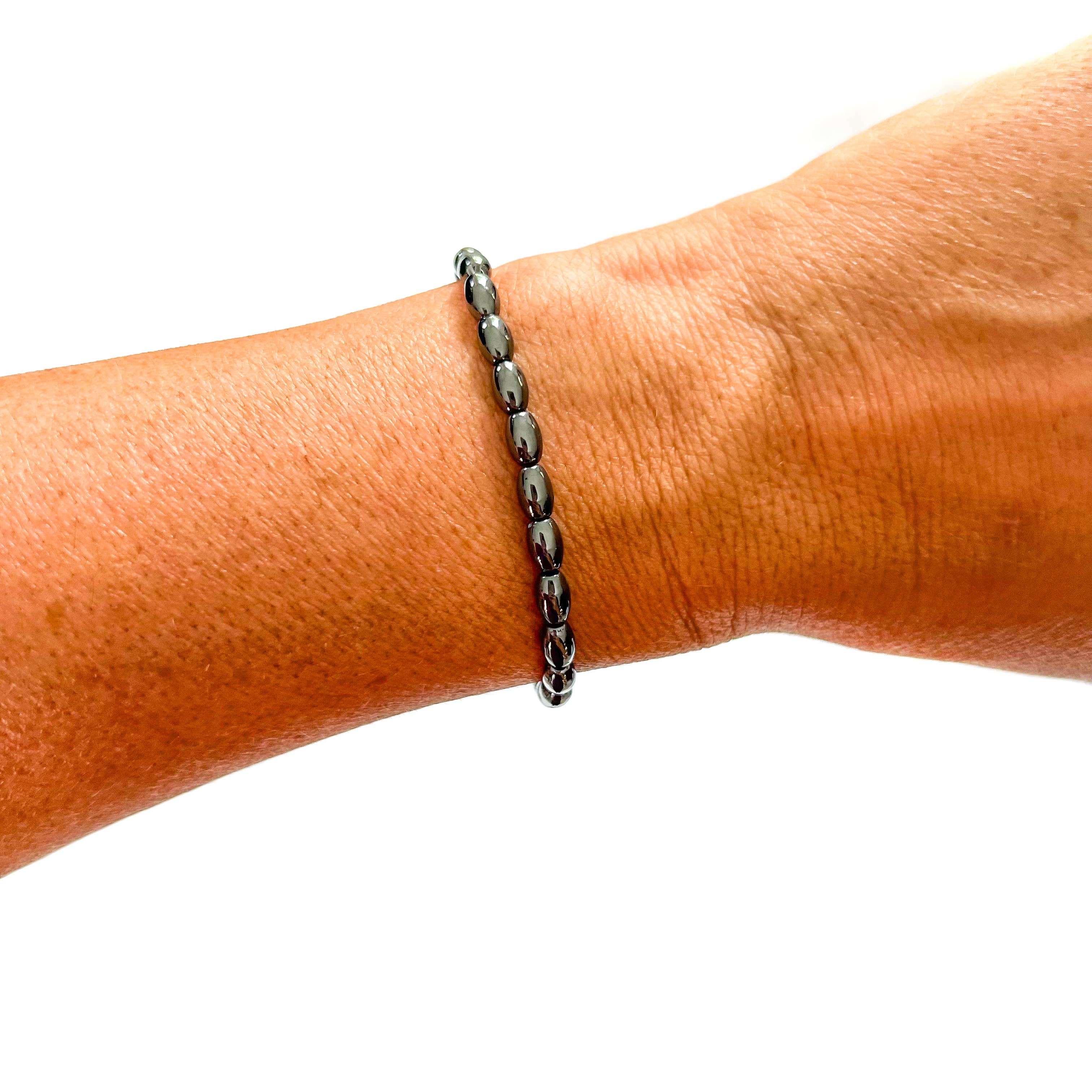 Savvy Bling - Wholesale Jewelry Set - Black & Gold beaded Bracelets13