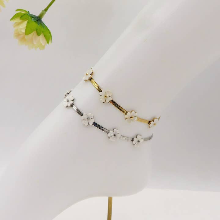 Daemon srls - Wholesale Cuff Bracelet - ELEONOR FLOWERS ~ Cavigliera in ACCIAIO INOSSIDABILE fiori in madreperla + catena snake piatta5