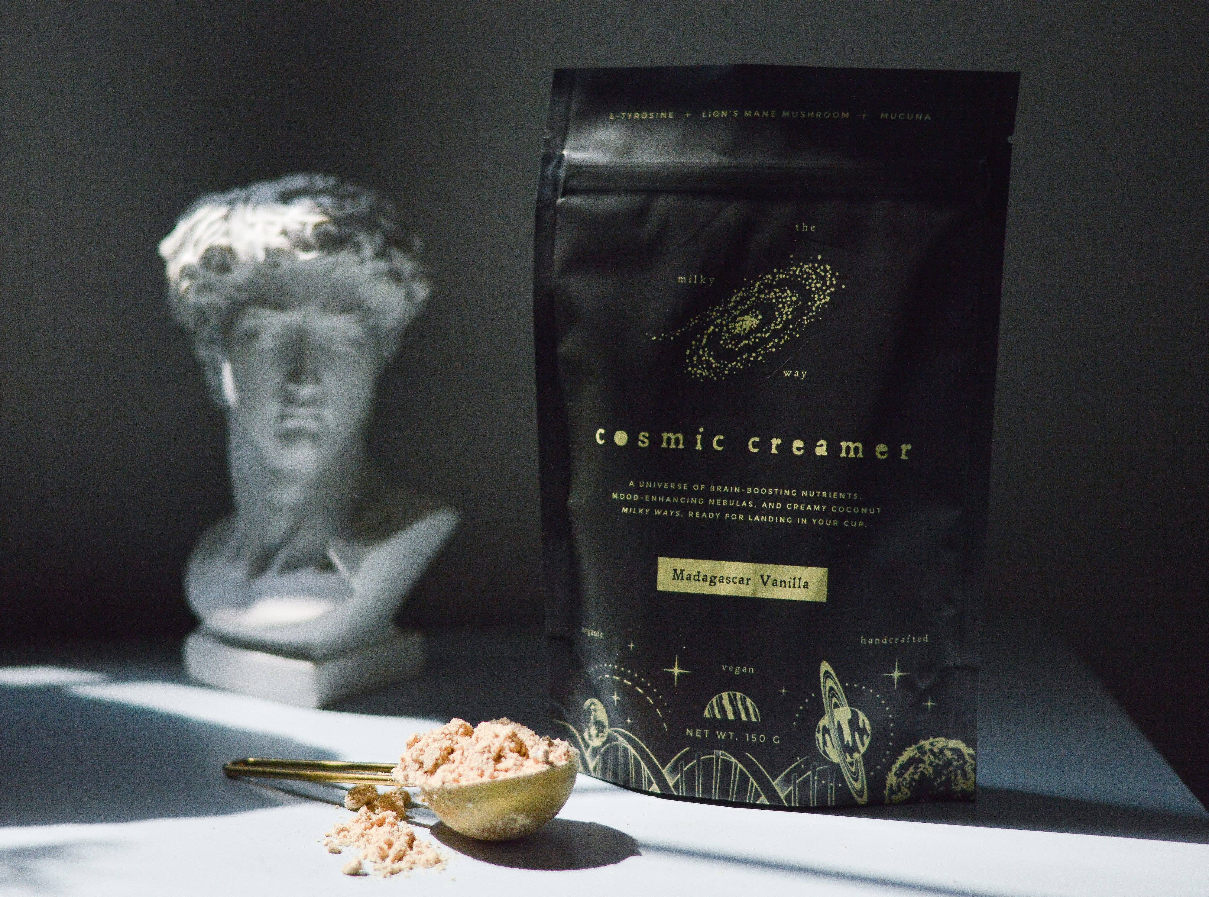 Black Magic Alchemy - Wholesale Proteïne/superfoodpoeder - Cosmic Creamer: Paddenstoel van de Leeuwenmanen - Madagaskar Vanille3