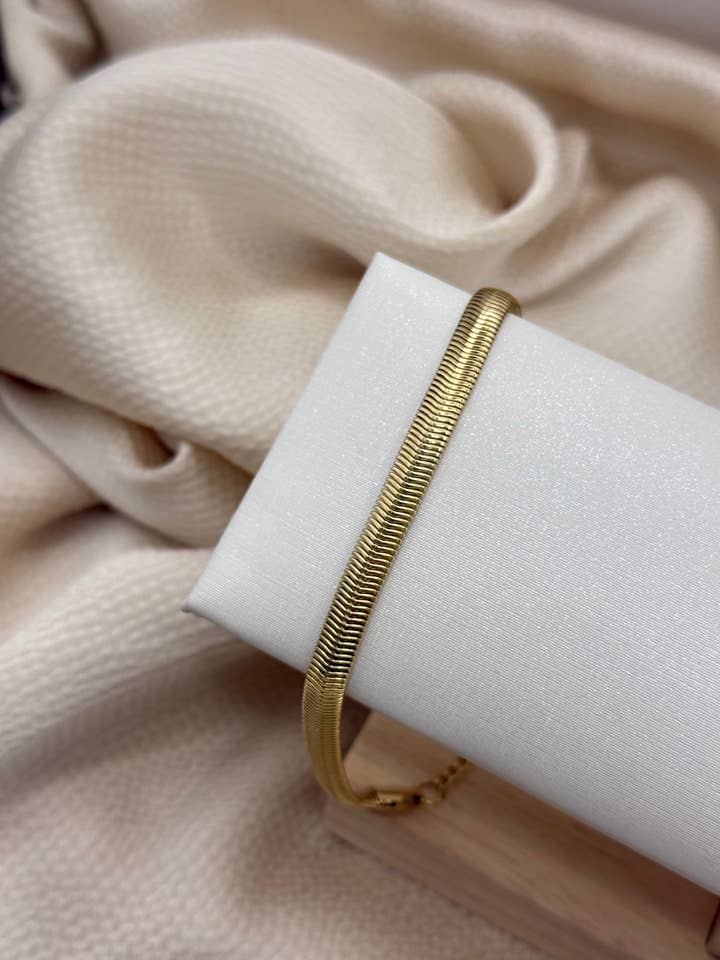 Pulseira de Aço Inoxidável com Risca Suave por atacado de YOLA