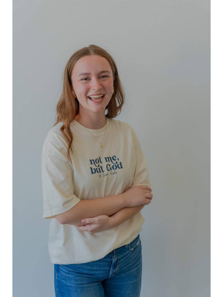 Saint Clare and Francis - Venta al por mayor Camiseta serigrafiada - Unisex - No yo, sino Dios camiseta1