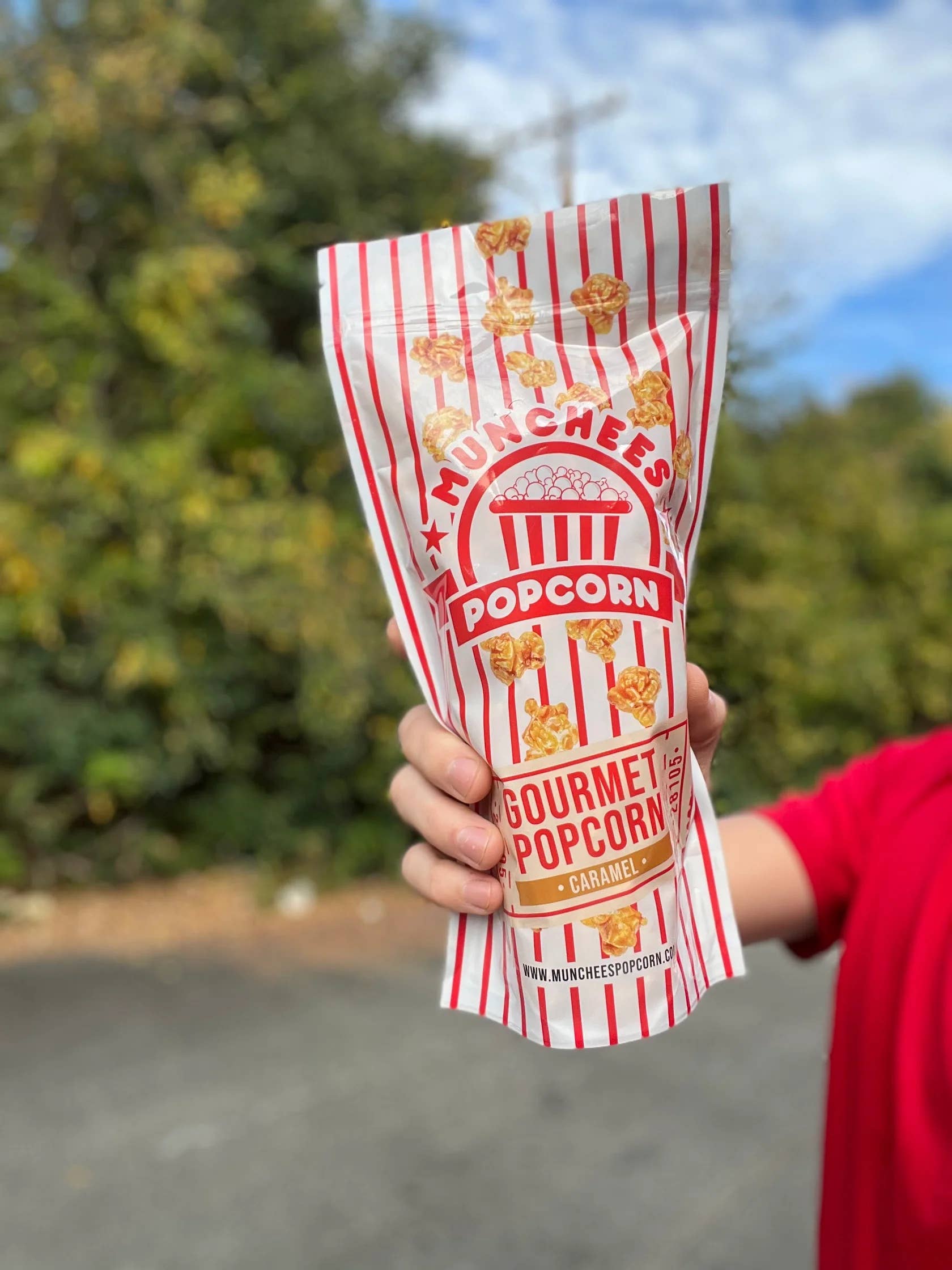 Munchees Popcorn - Wholesale Popcorn - Munchees Snack Bag - Caramel Corn