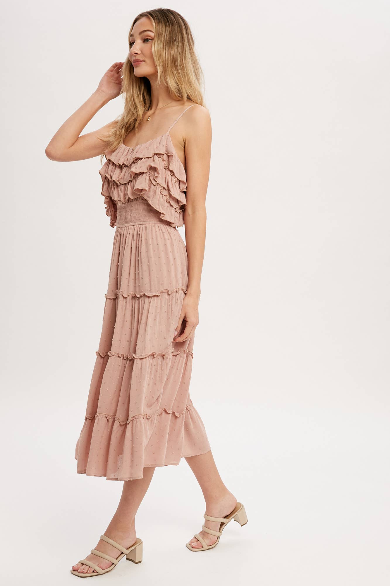 Bluivy – Großhandel Kleid – Damen – GESTUFTES MIDIKLEID MIT SCHWEIZER PUNKTEN UND RÜSCHEN15