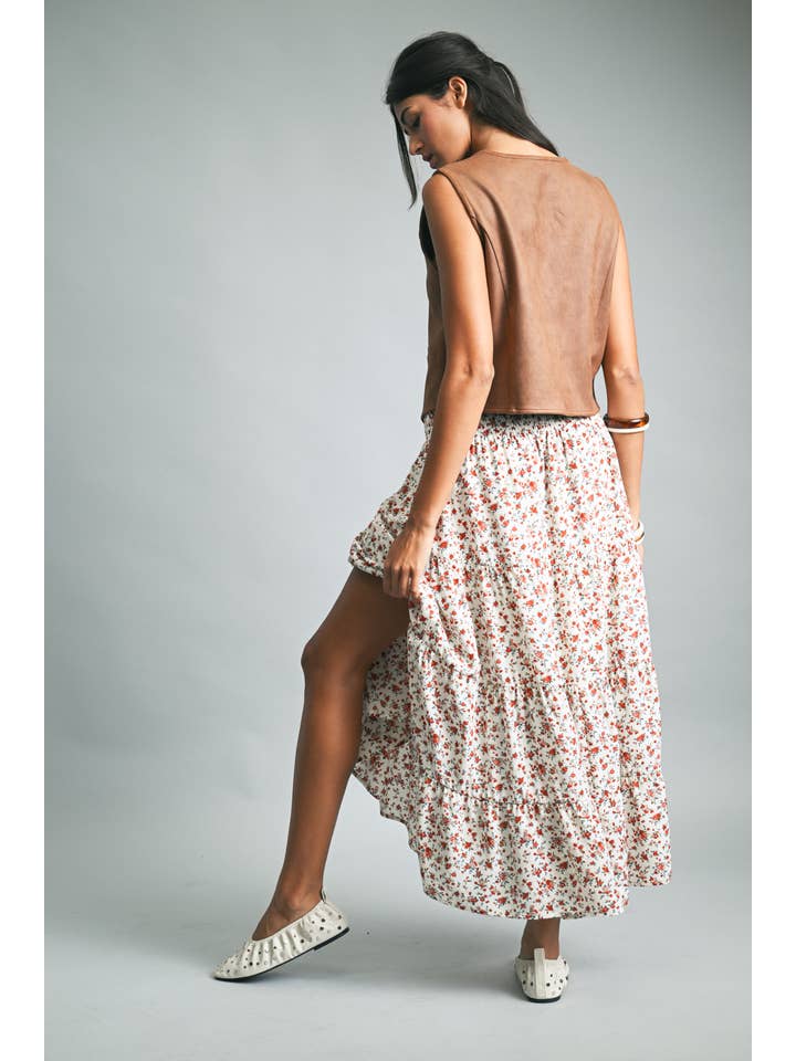 Wishlist Apparel - Wholesale Outerwear Vest - Women's - SUEDE BUTTON-UP VEST / WL25-109902