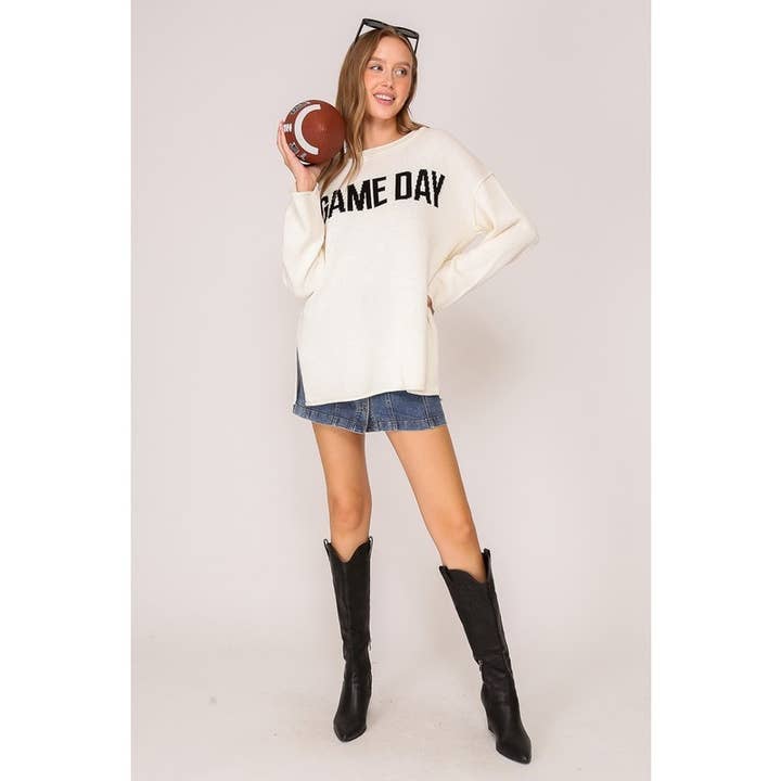 Paperdoll - Wholesale Graphic Sweatshirt - Women's - GAME DAY ROUND NECK SWEATER TOP